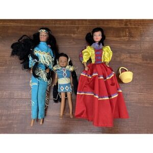 Kid Core Doll Lot Snow White And Native American